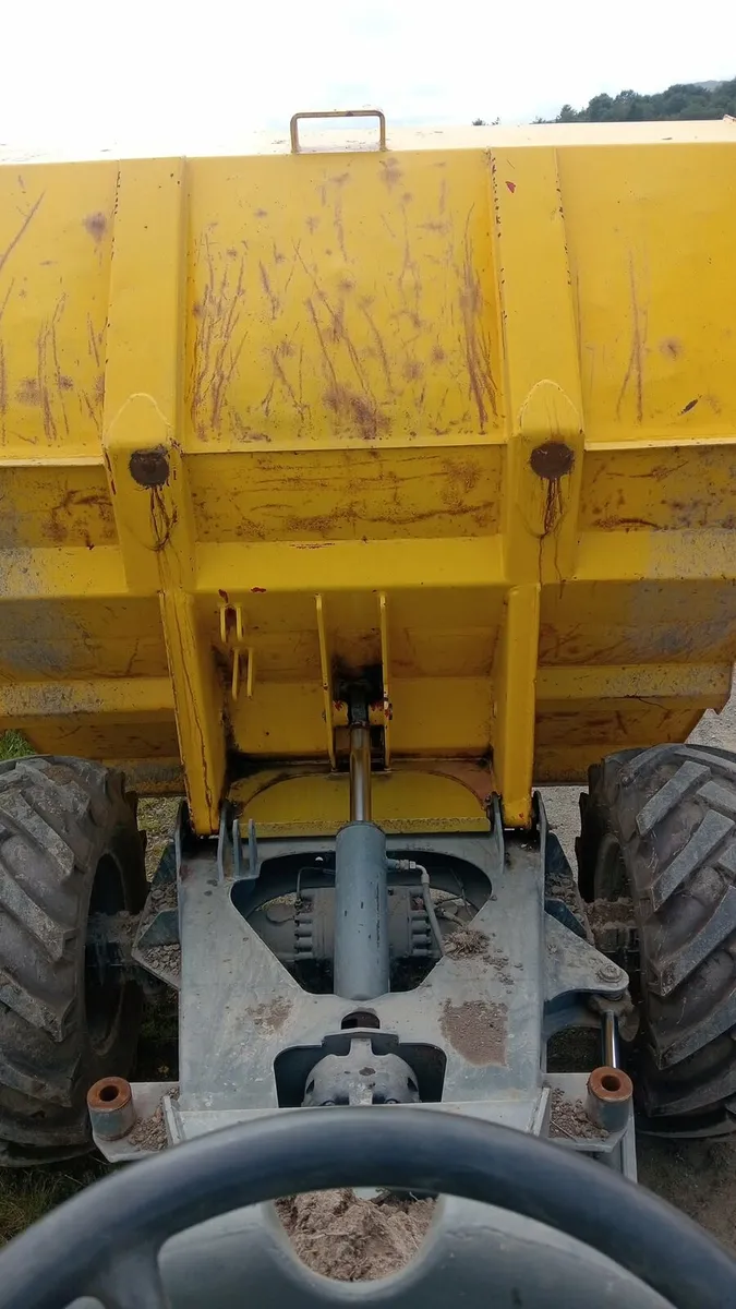 2006 Wacker neuson 6 ton 3000 hours - Image 2