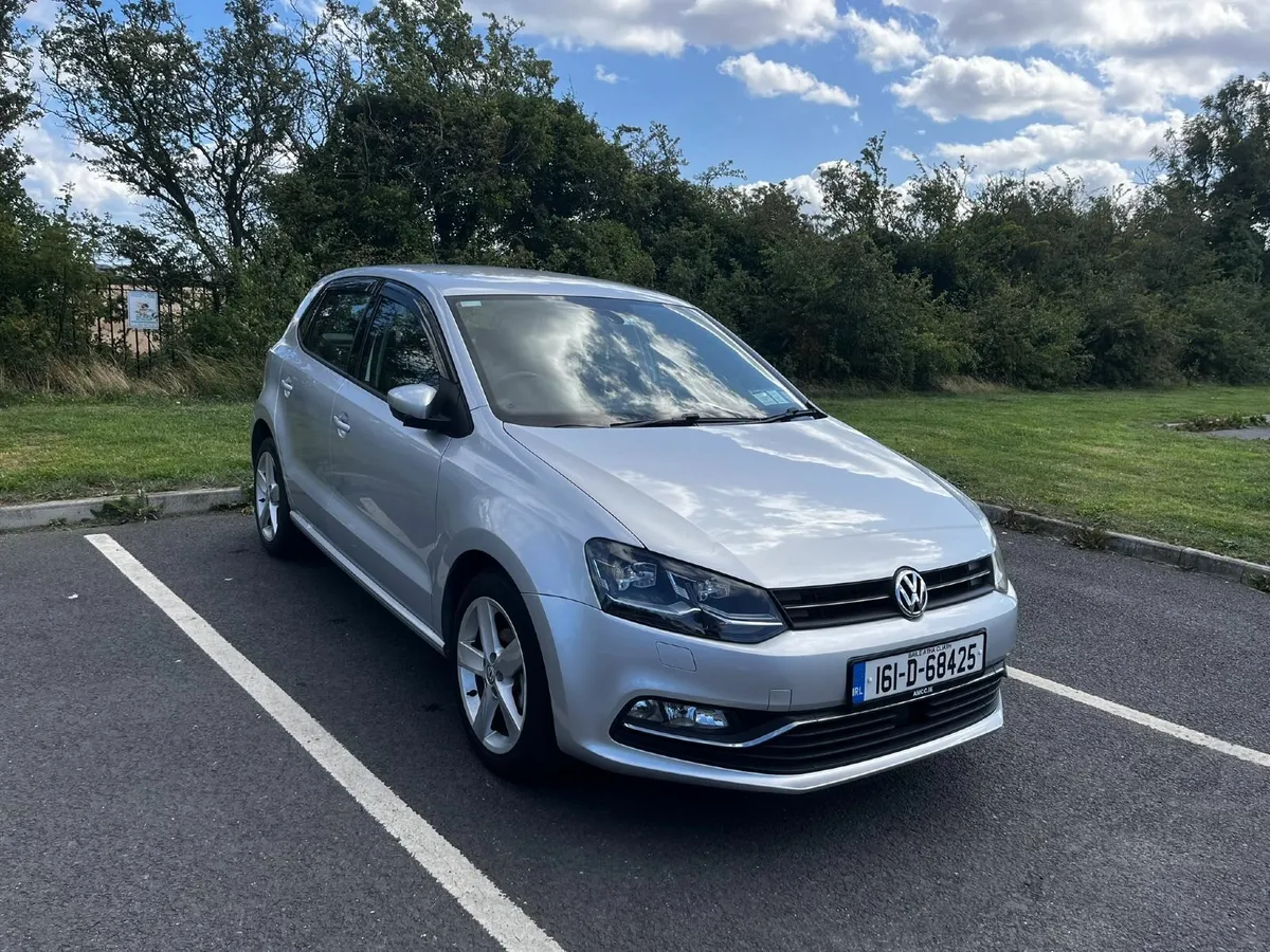 50,690 KM ONLY - HIGHLINE AUTOMATIC - VW Polo 2016 - Image 1