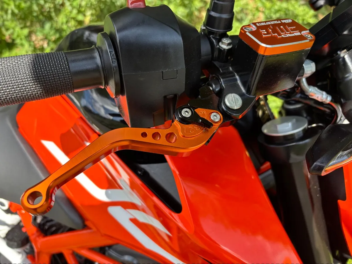 KTM Duke 390 - Image 2