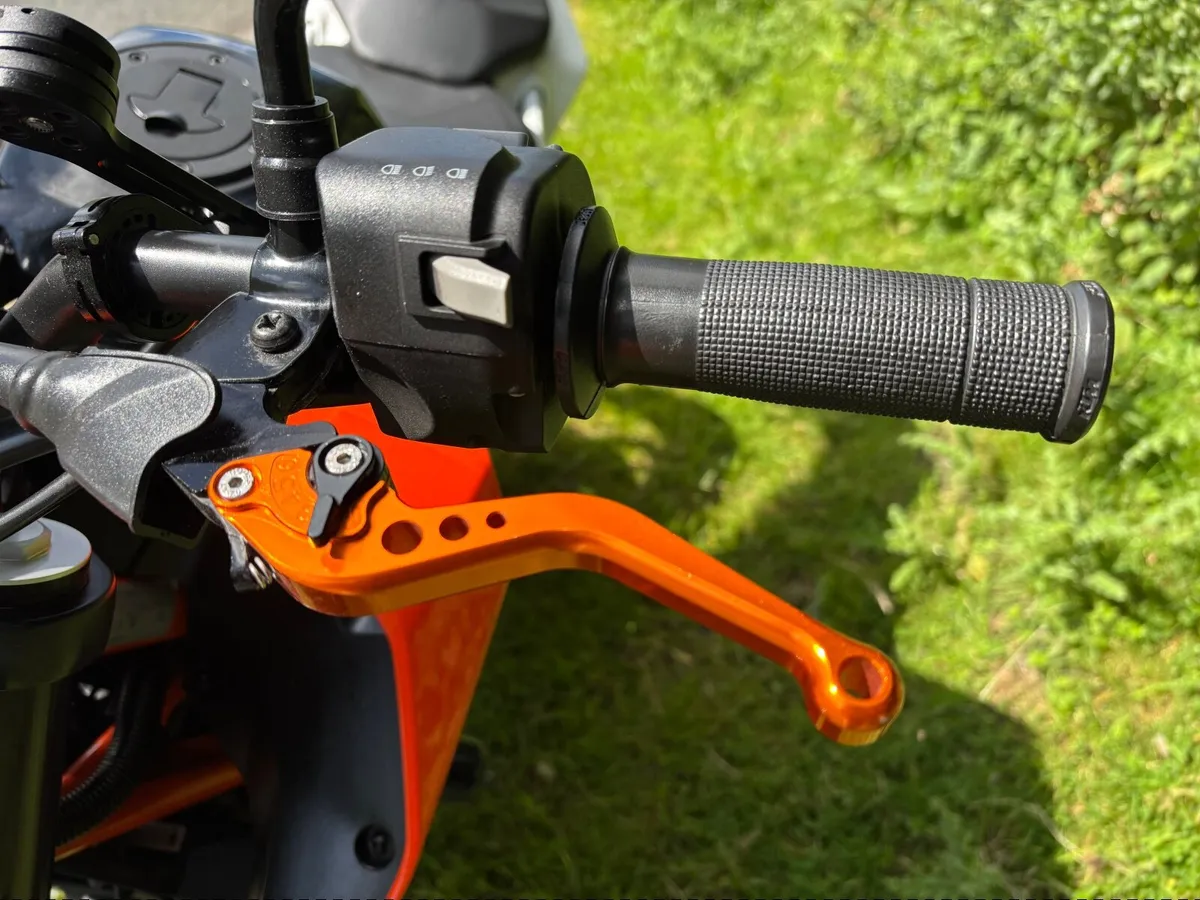 KTM Duke 390 - Image 3