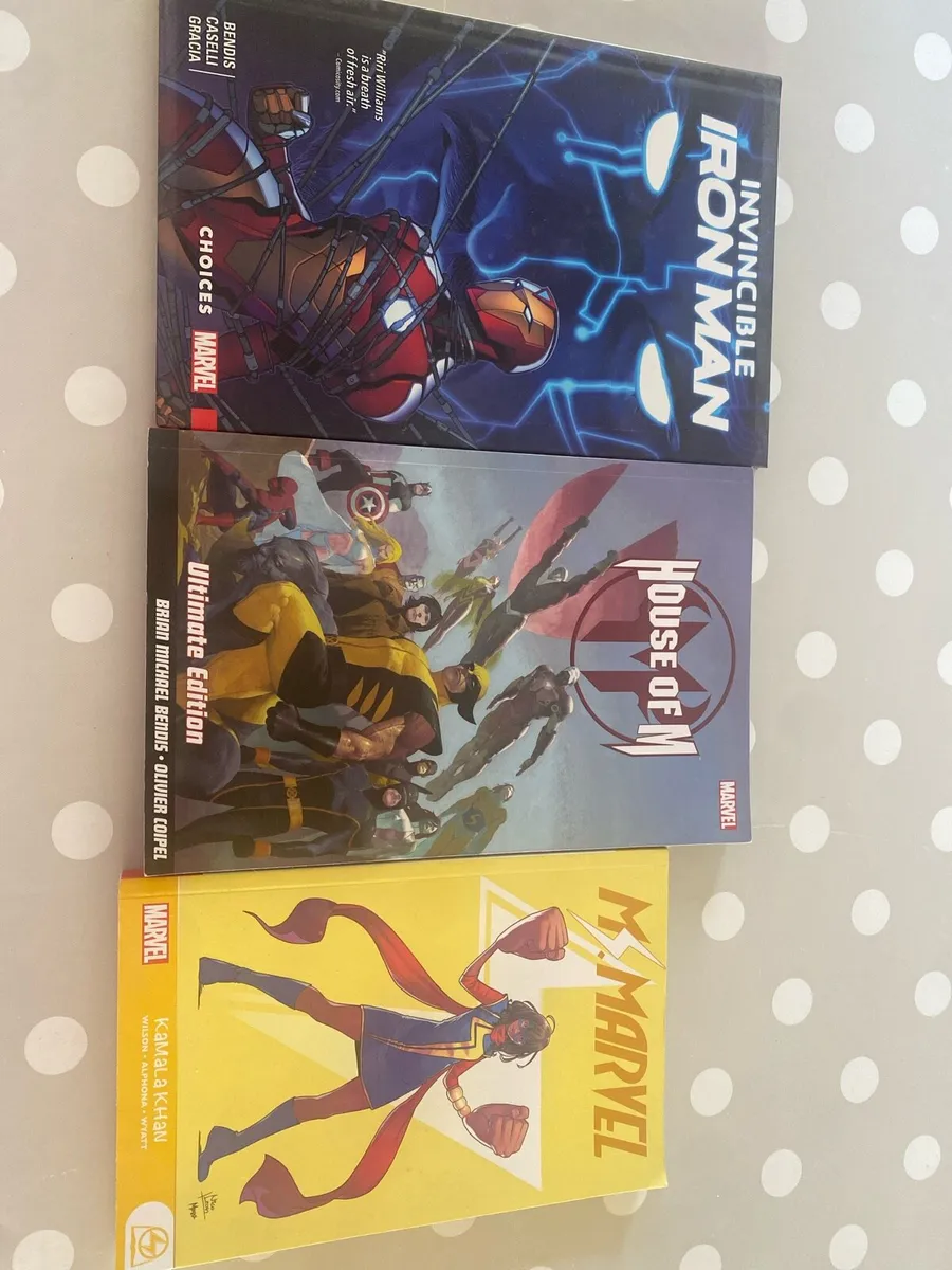 3 Marvel comics