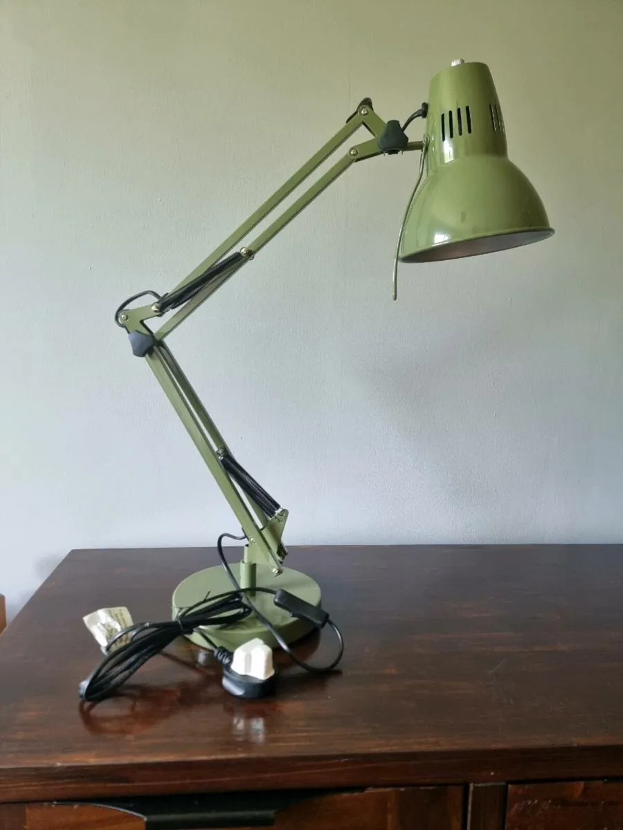 John Lewis
Elliott Desk Lamp - Image 4