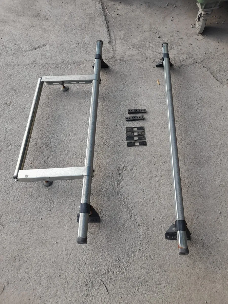 Universal Roof Rack with ladder roller - Image 4