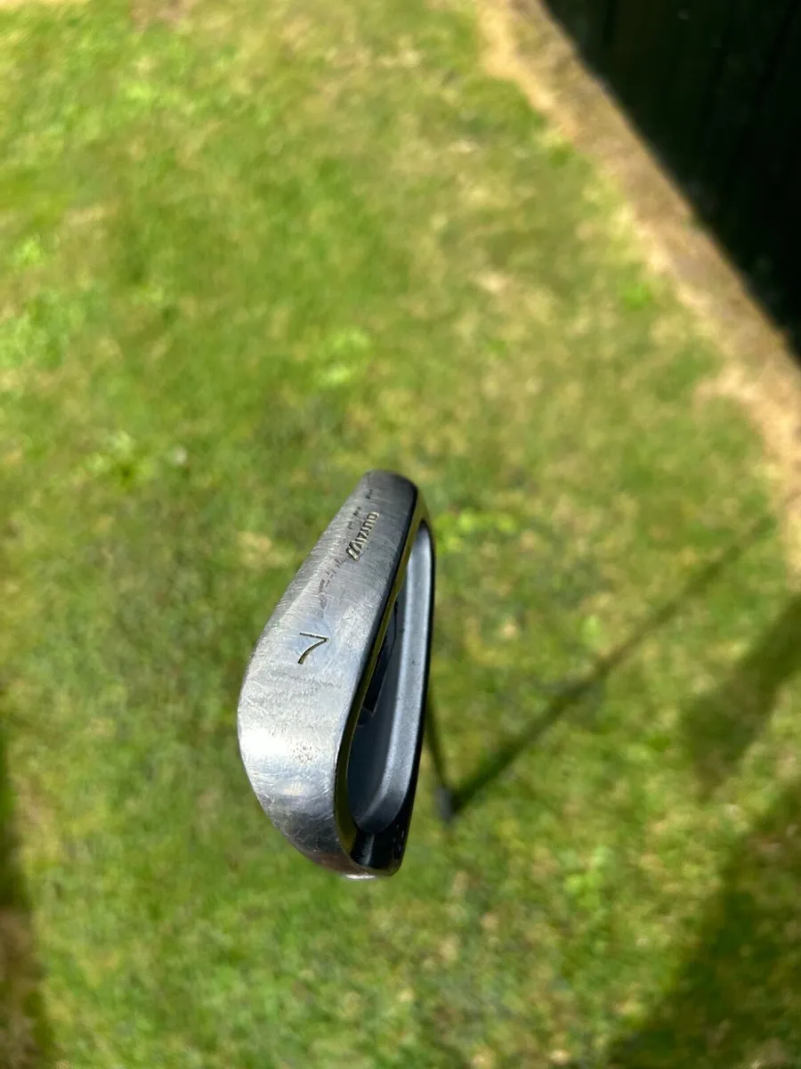 Mizuno golf irons - Image 4
