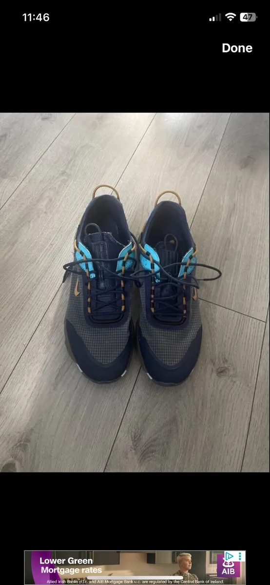 Runners - Image 1