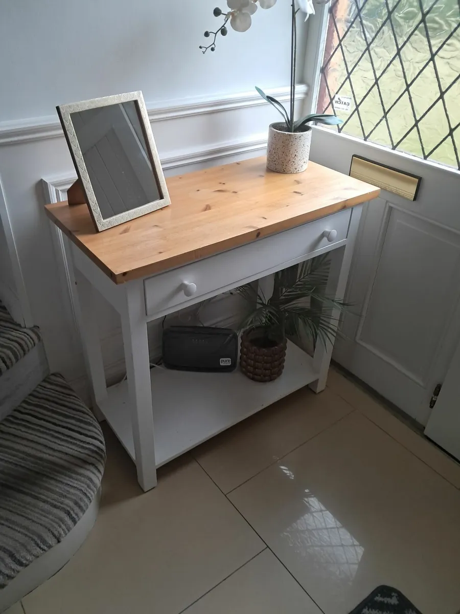 Hall table - Image 1