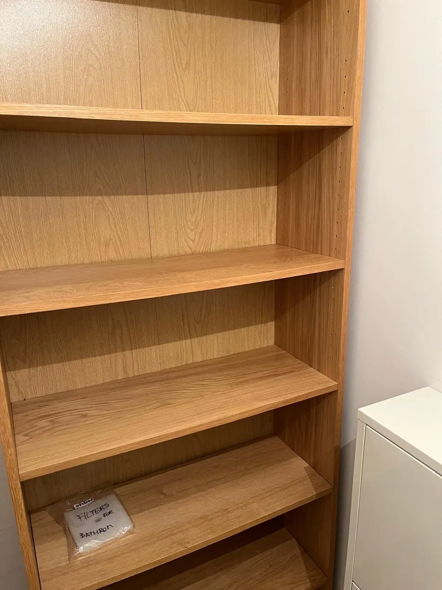 Bookshelf