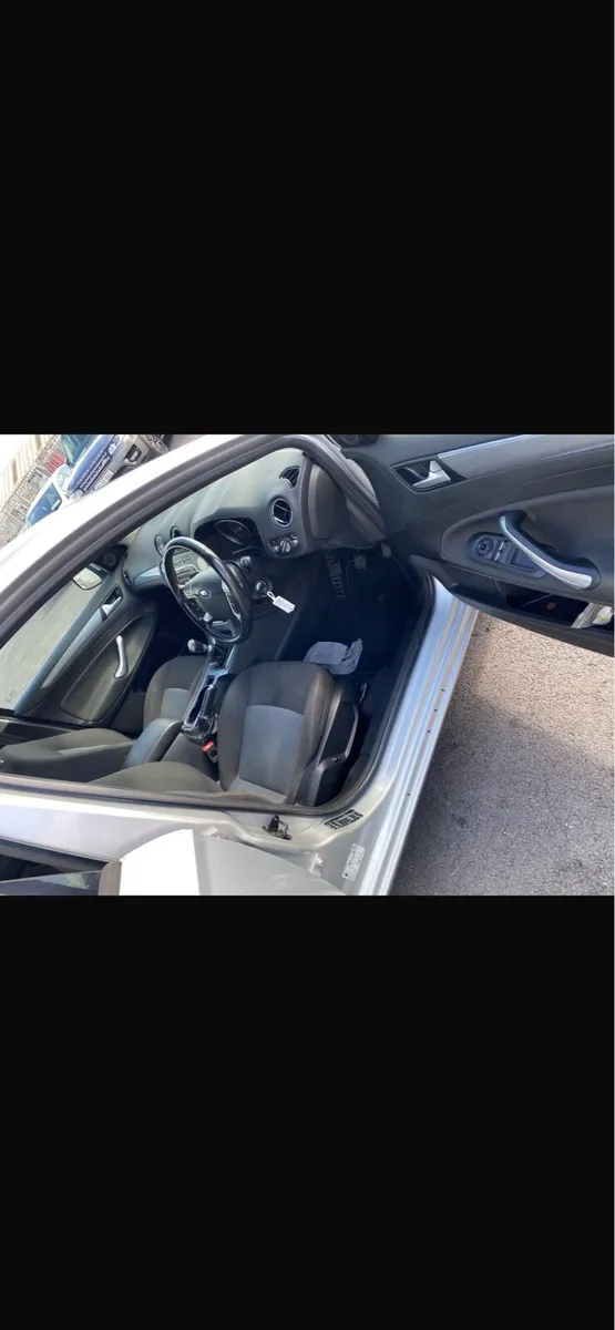 FORD MONDEO STYLE 1.6 TDCI 115PS 4DR - Image 4