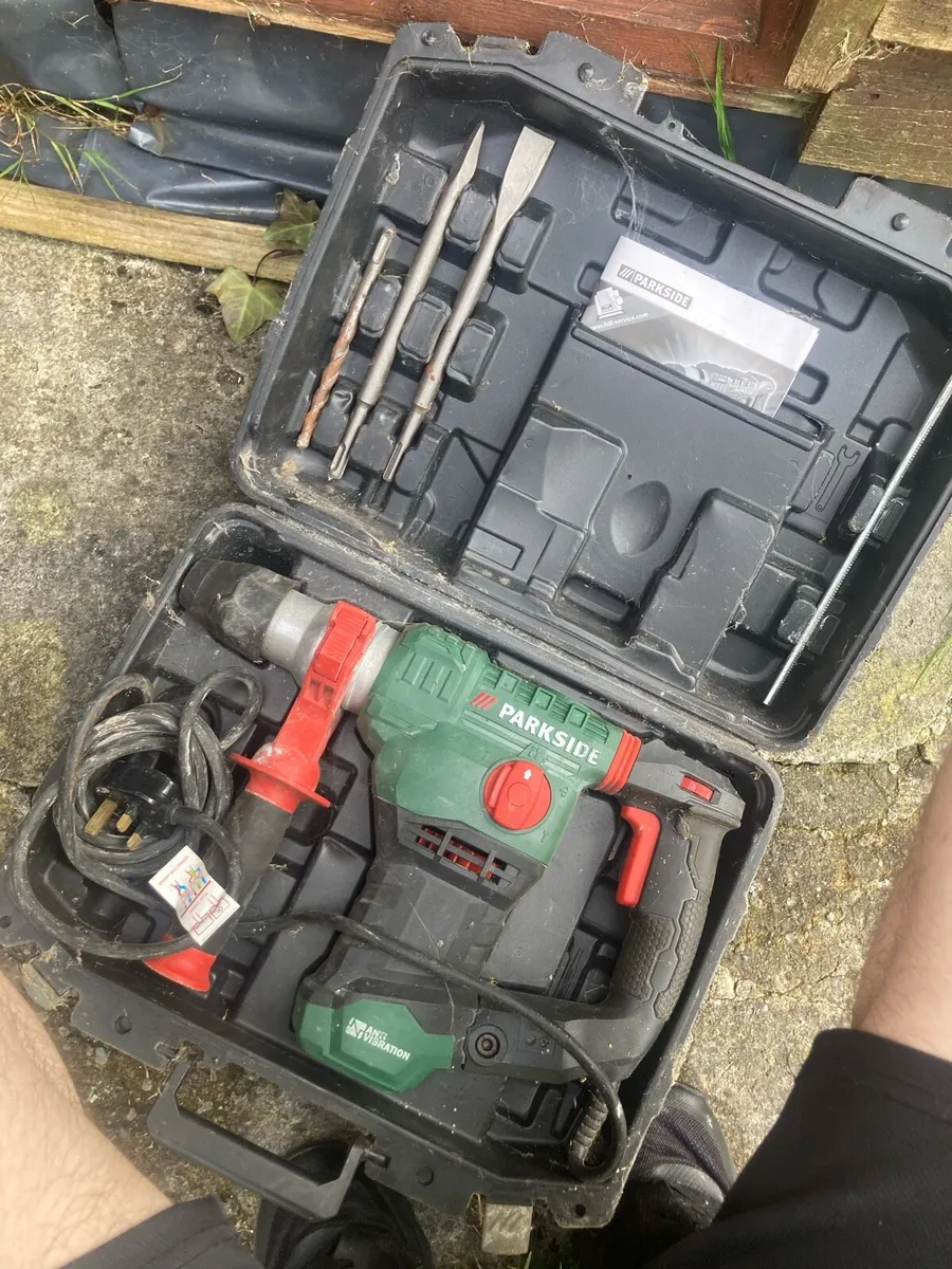 Hammer drill - Image 1