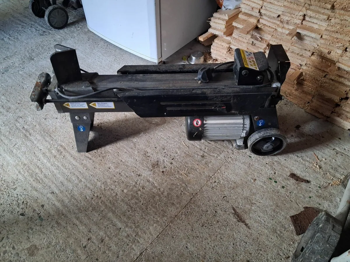 Electric log splitter - Image 3