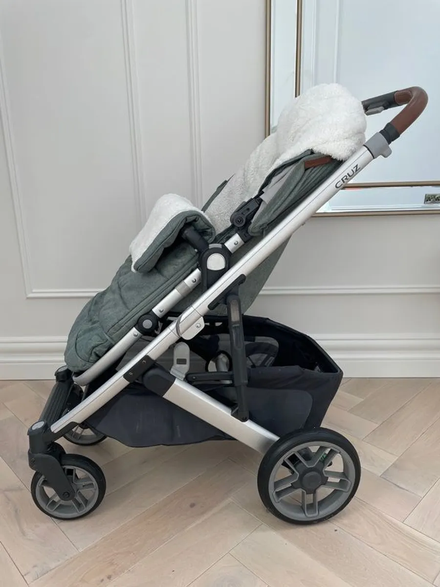 UPPAbaby Cruz - Image 1
