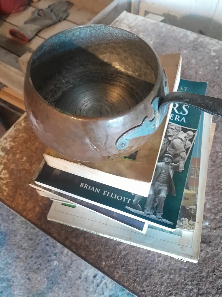 Swiss made copper pot - Image 1