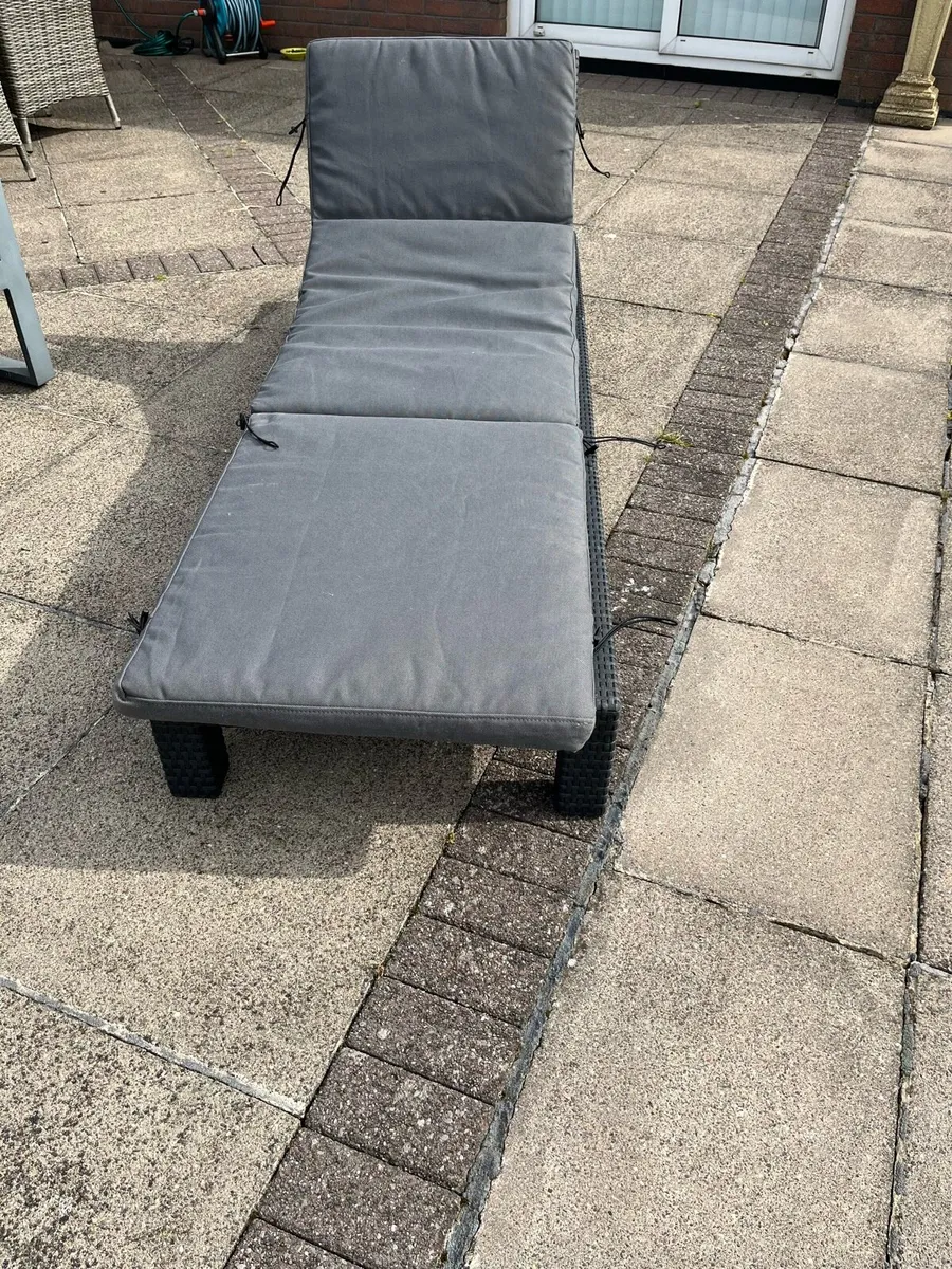 Garden loungers - Image 2