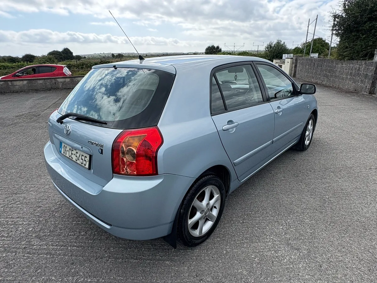 2006 TOYOTA - Image 2