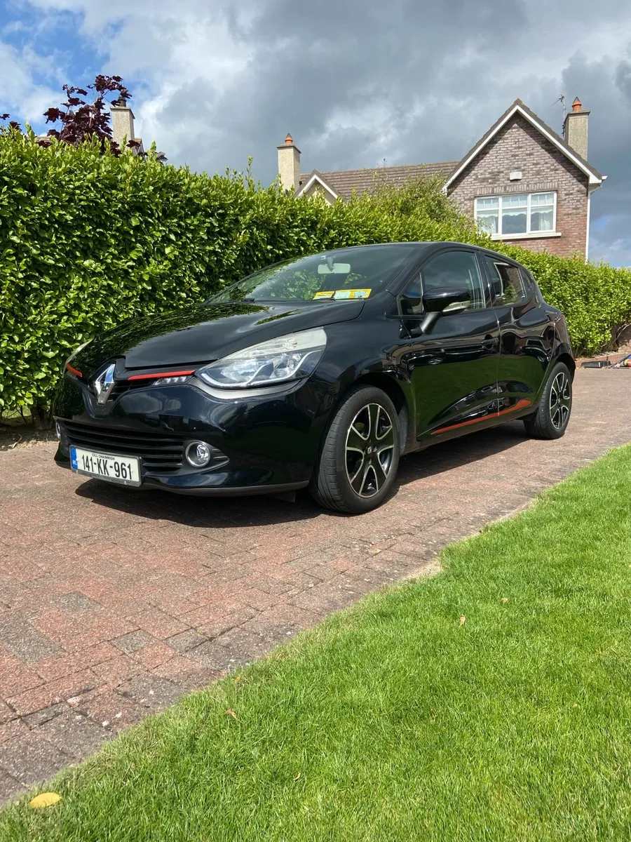 Renault Clio 2014 - Very low mileage - Image 1