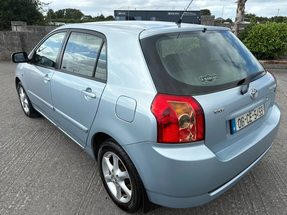 2006 TOYOTA - Image 4