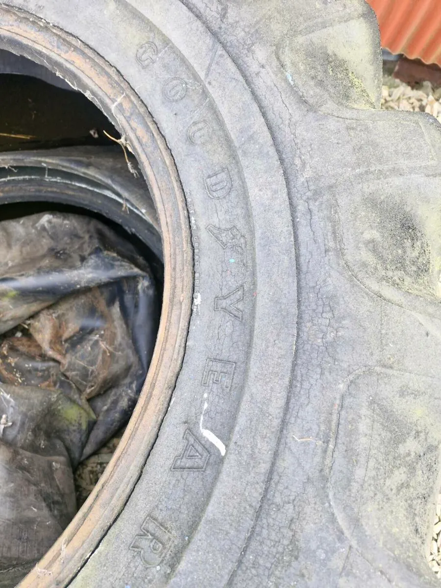 Tyres - Image 2