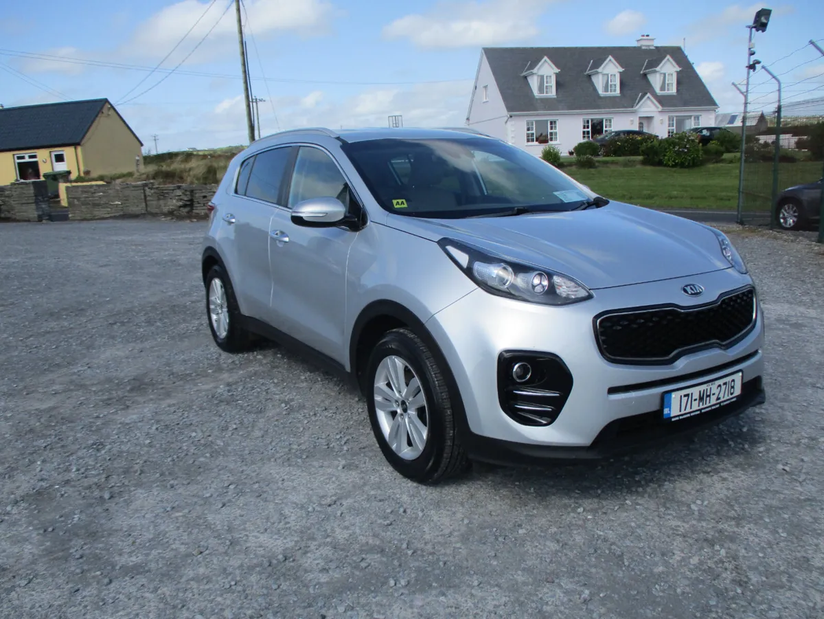 Kia Sportage 2017 1.7  CRDI  PLATINUM - Image 3
