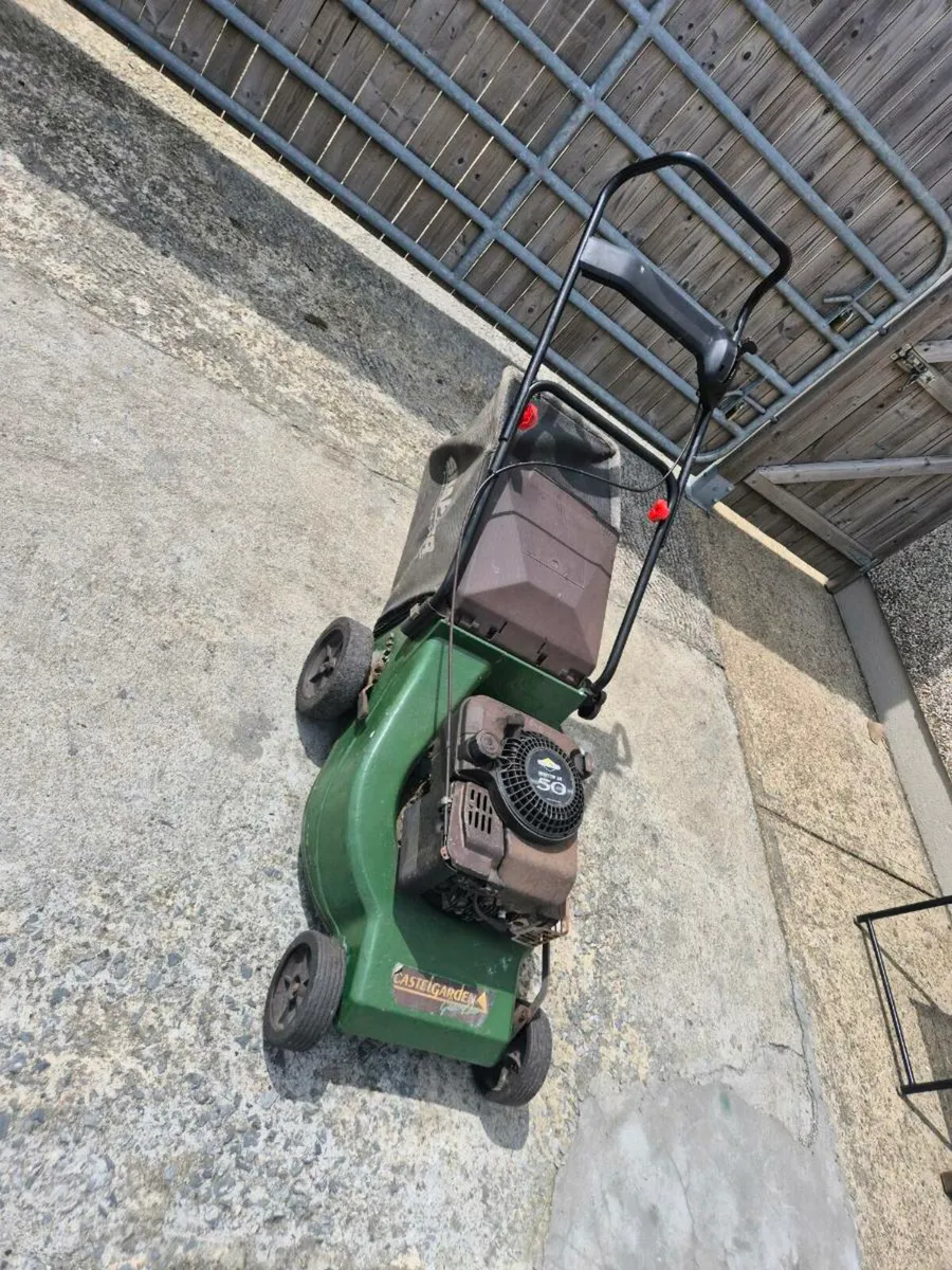 Castlegarden push lawnmower - Image 3