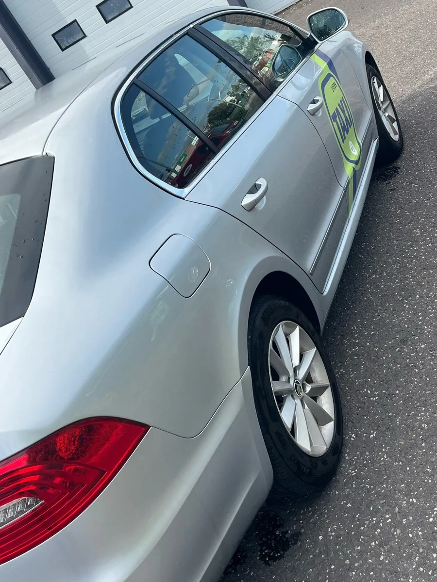 Skoda Superb - Image 3
