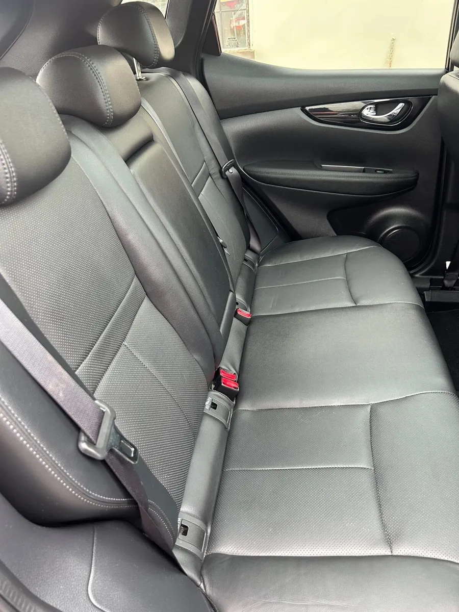 2017 NISSAN QASHQAI SV PREMIUM 1.5 DCI 110 BHP - Image 4
