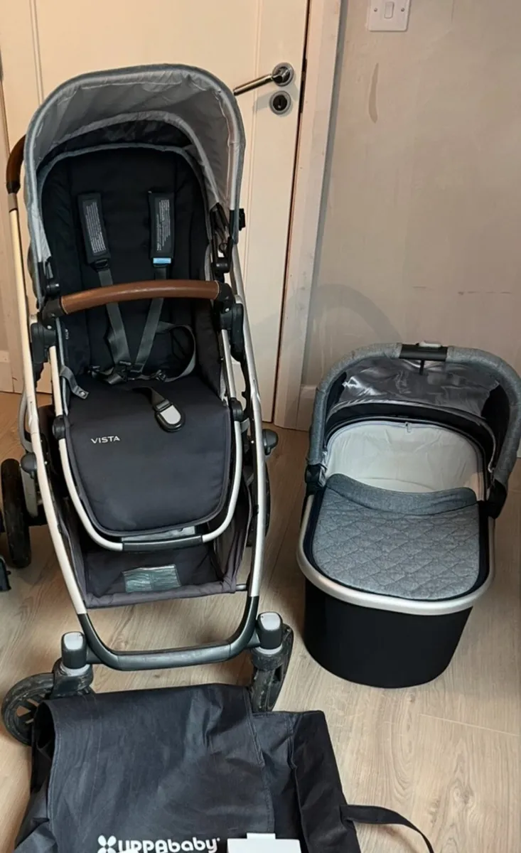 Uppababy buggy and bassinet - Image 1