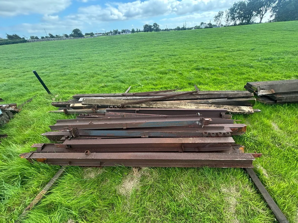 Timbers and Girders - Image 4