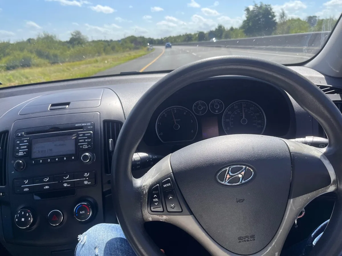 Hyundai i30 crd 1.6 diesel - Image 1