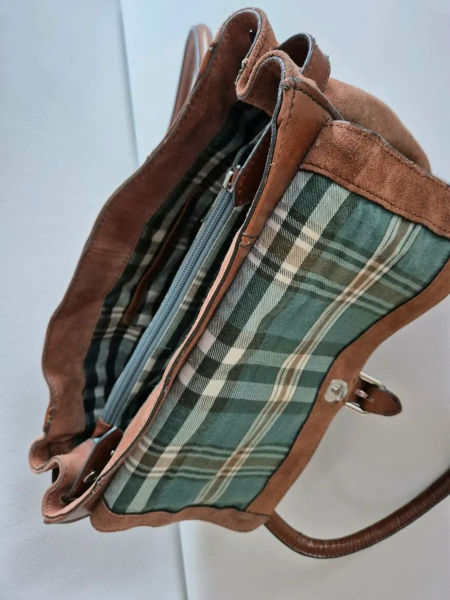 Tan Leather Handbag - Image 3