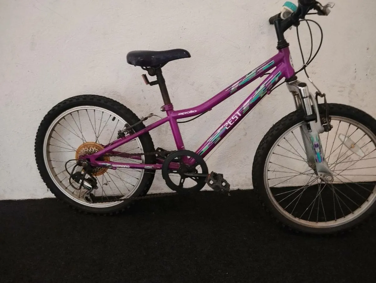 Girls 20inch bike - Image 2