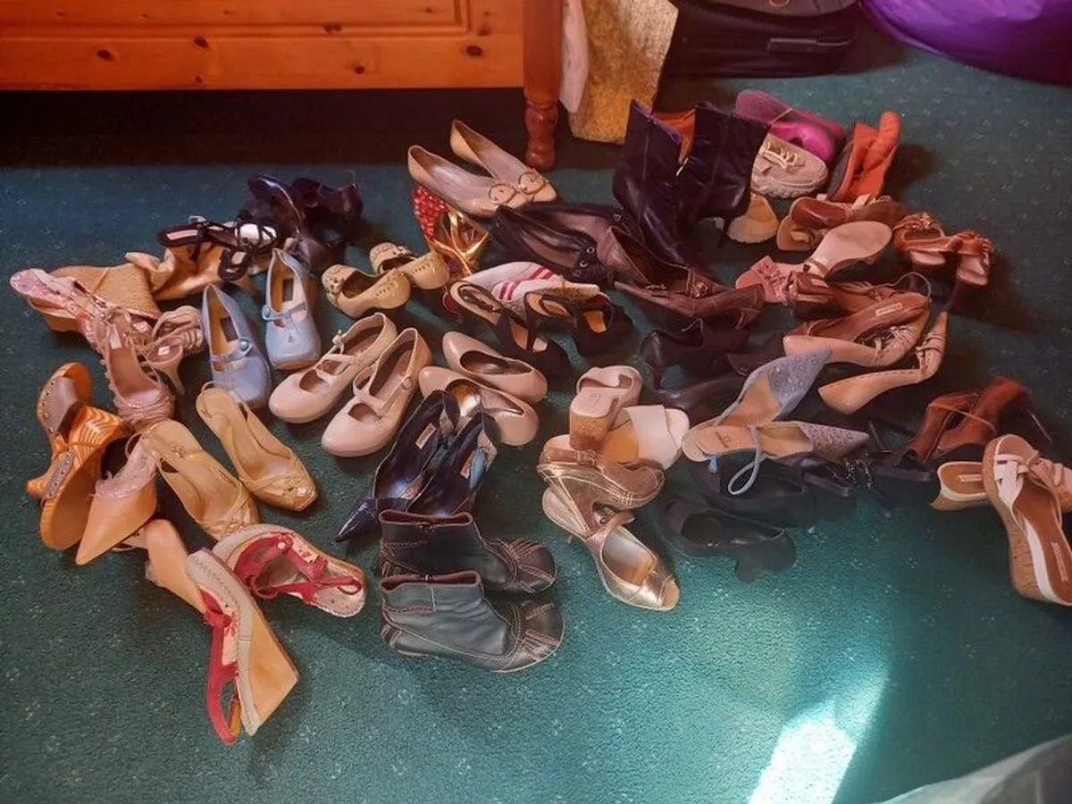Amazing  shoes for sale. - Image 2