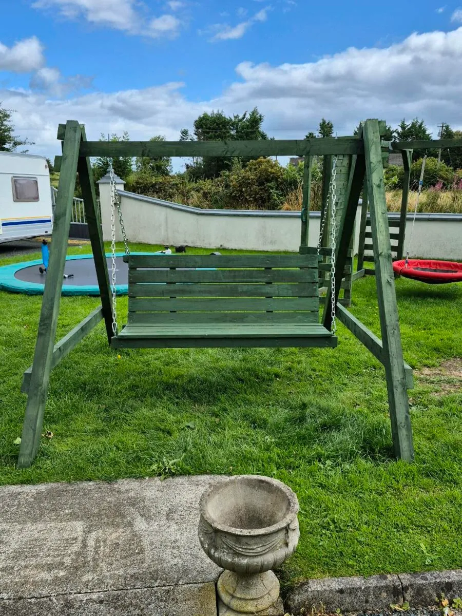 Garden bench swing - Image 1