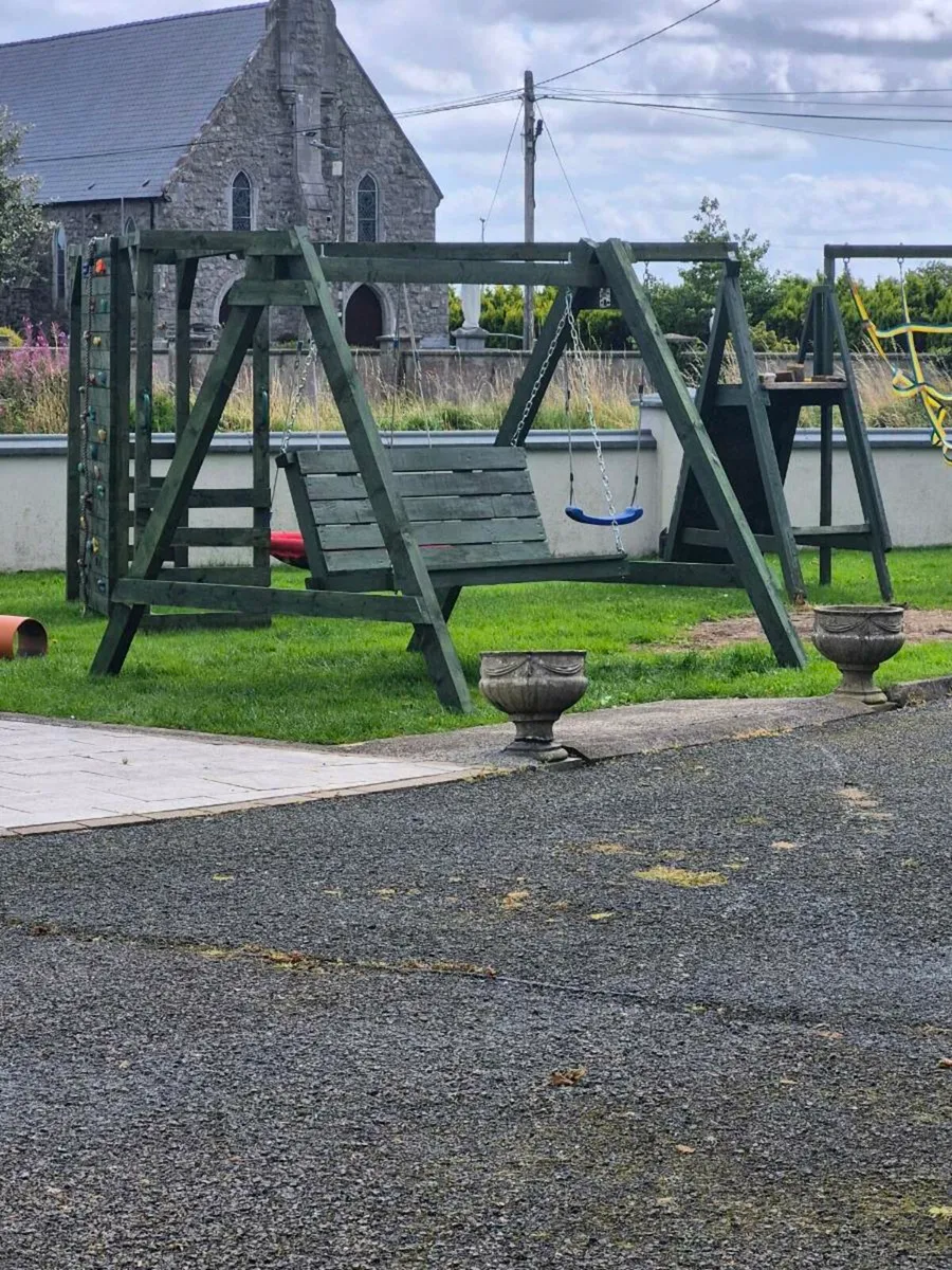 Garden bench swing - Image 2