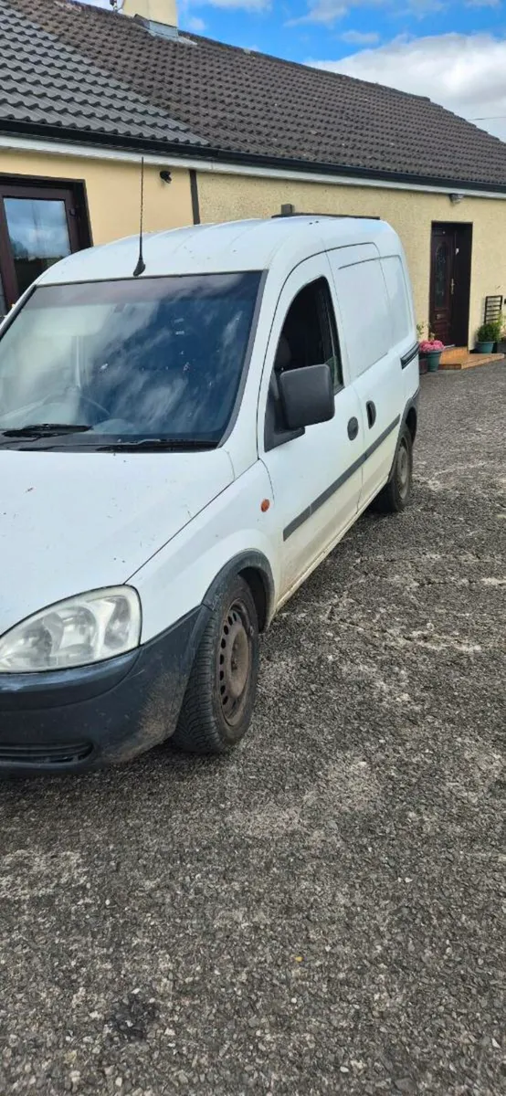 Vauxhall Combo - Image 2