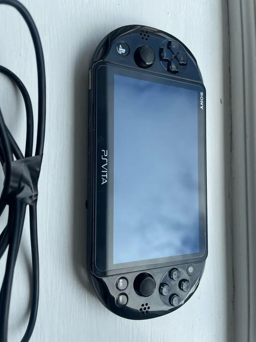 Ps Vita Slim Great Condtion. 8GB Card & Screen Pro - Image 1