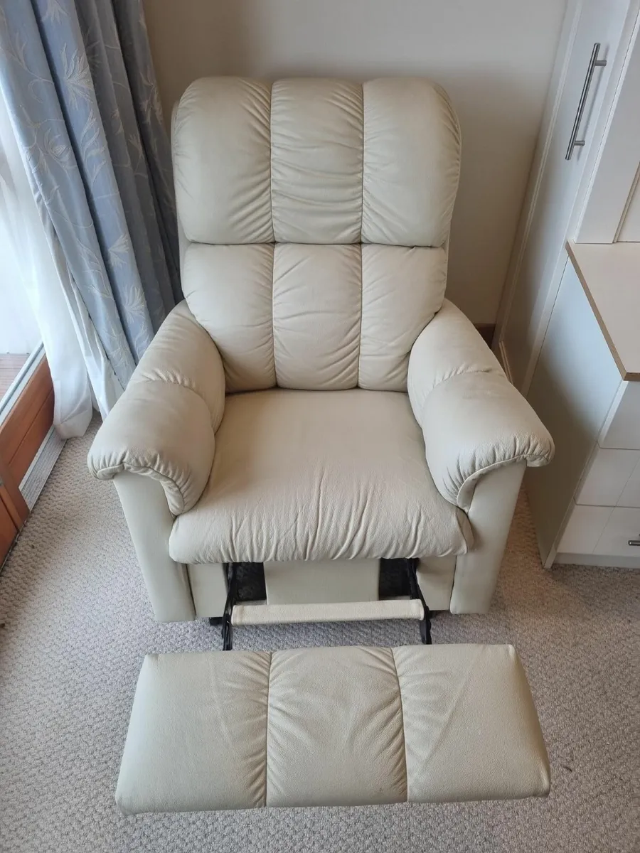 White leather recliner armchair - Image 2