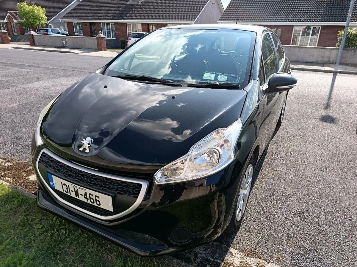 Peugeot 208 1.0L petrol new N. C. T - Image 3