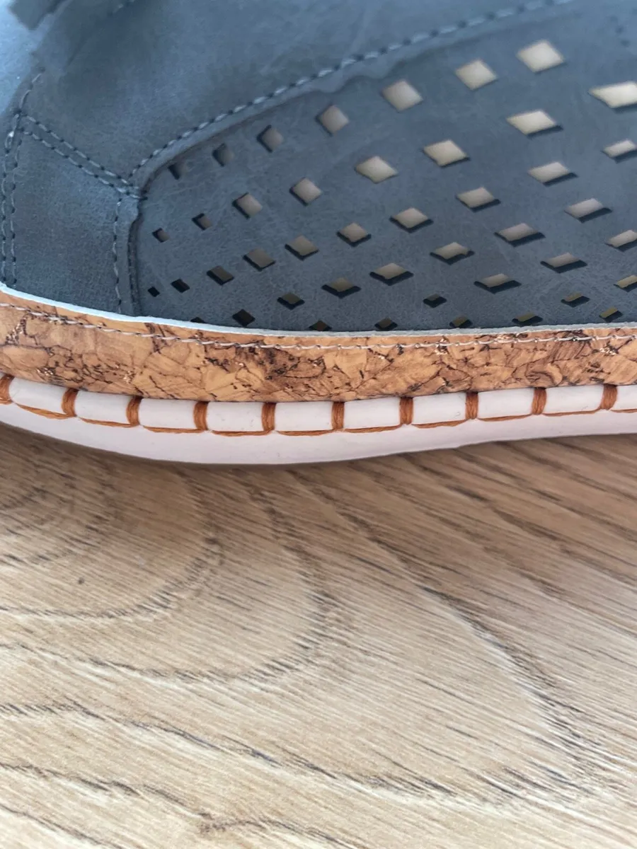 Ladies shoes - Image 4