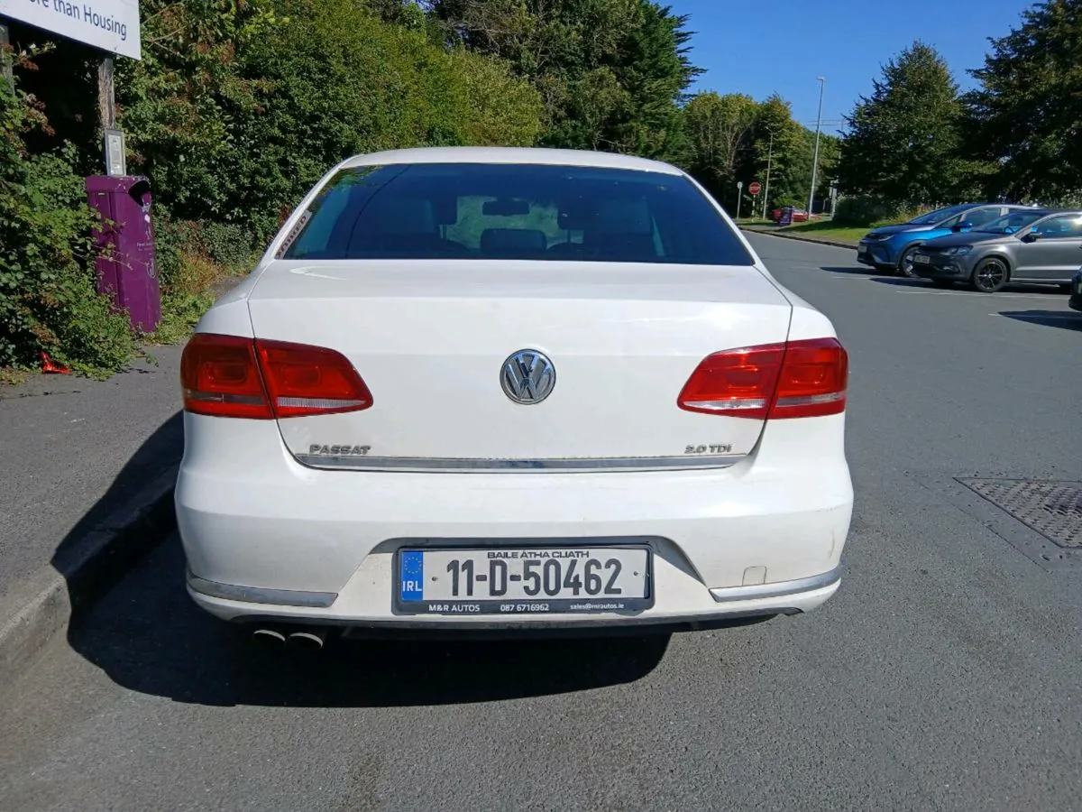 2011 VOLKSWAGEN PASSAT 2.0 TDi AUTOMATIC - Image 3