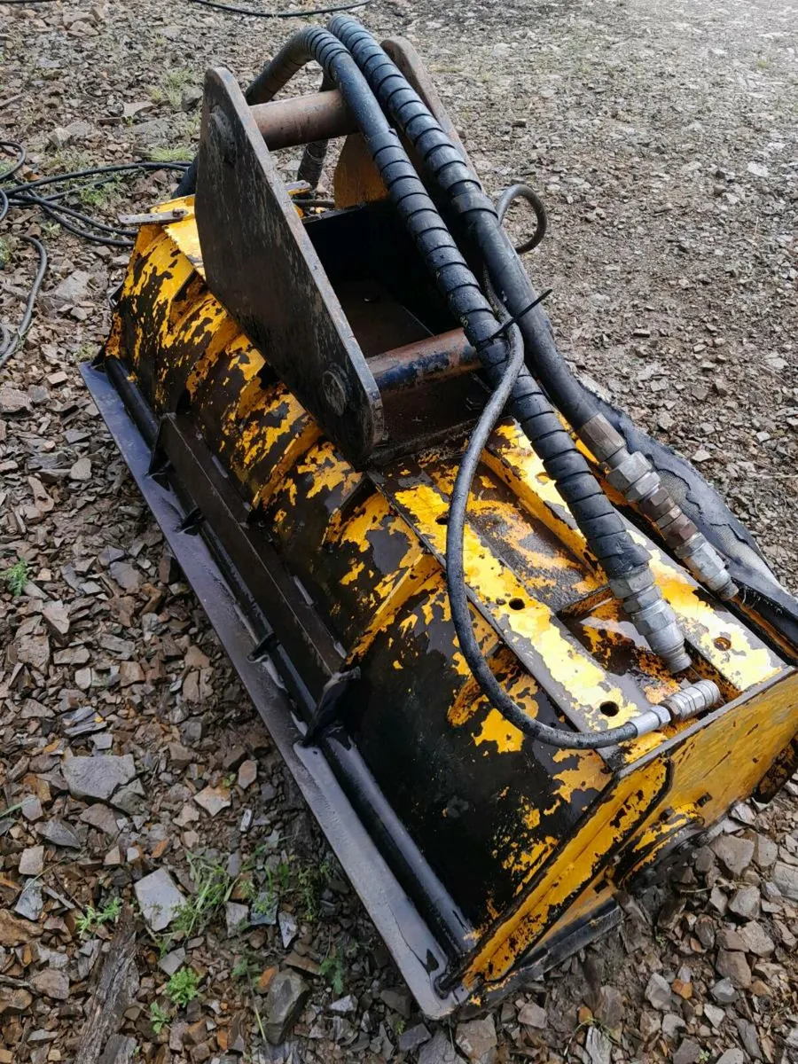 13 Ton Mulcher - Image 2