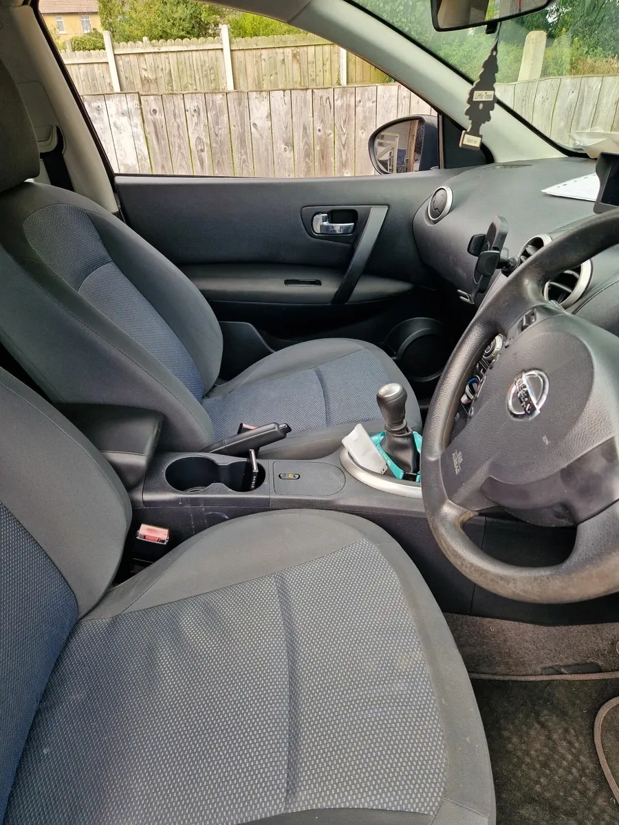 Nissan Qashqai 2008 - Image 4