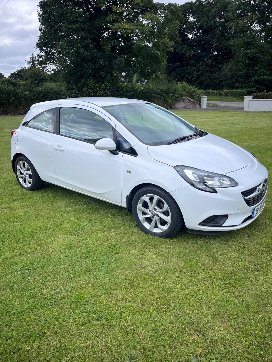 Opel Corsa 2016 - Image 1