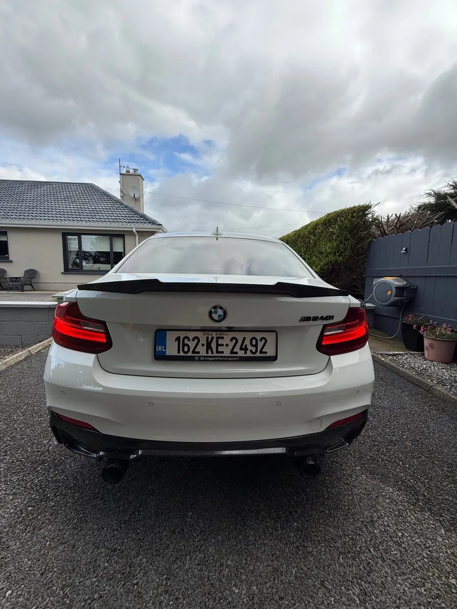 BMW M240i 2016 - Image 4
