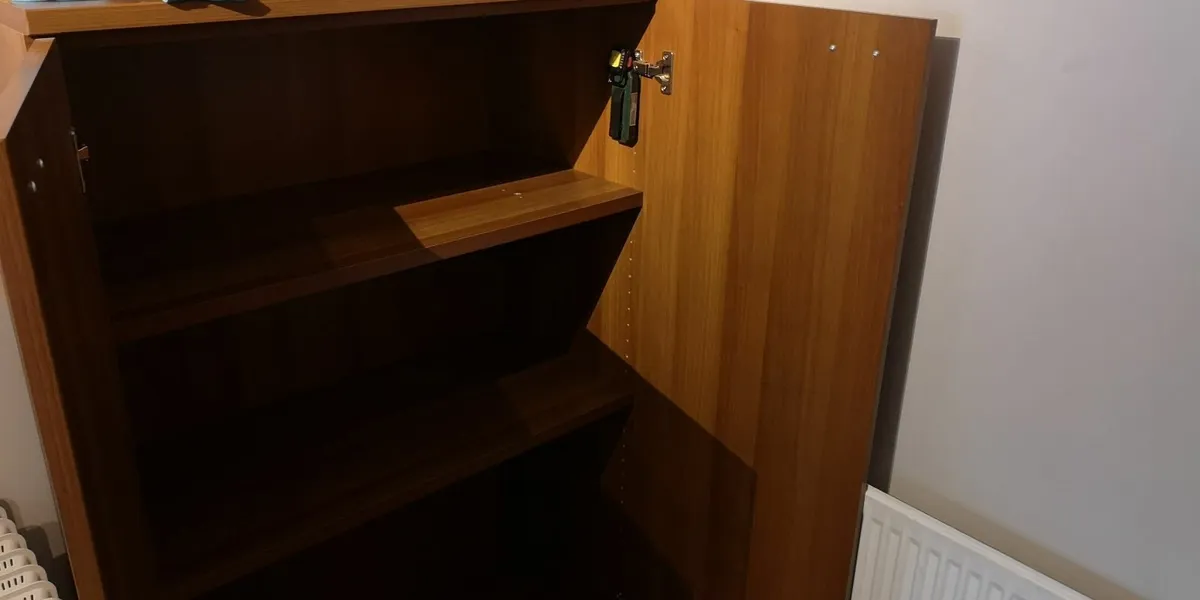 Cabinet - Image 2