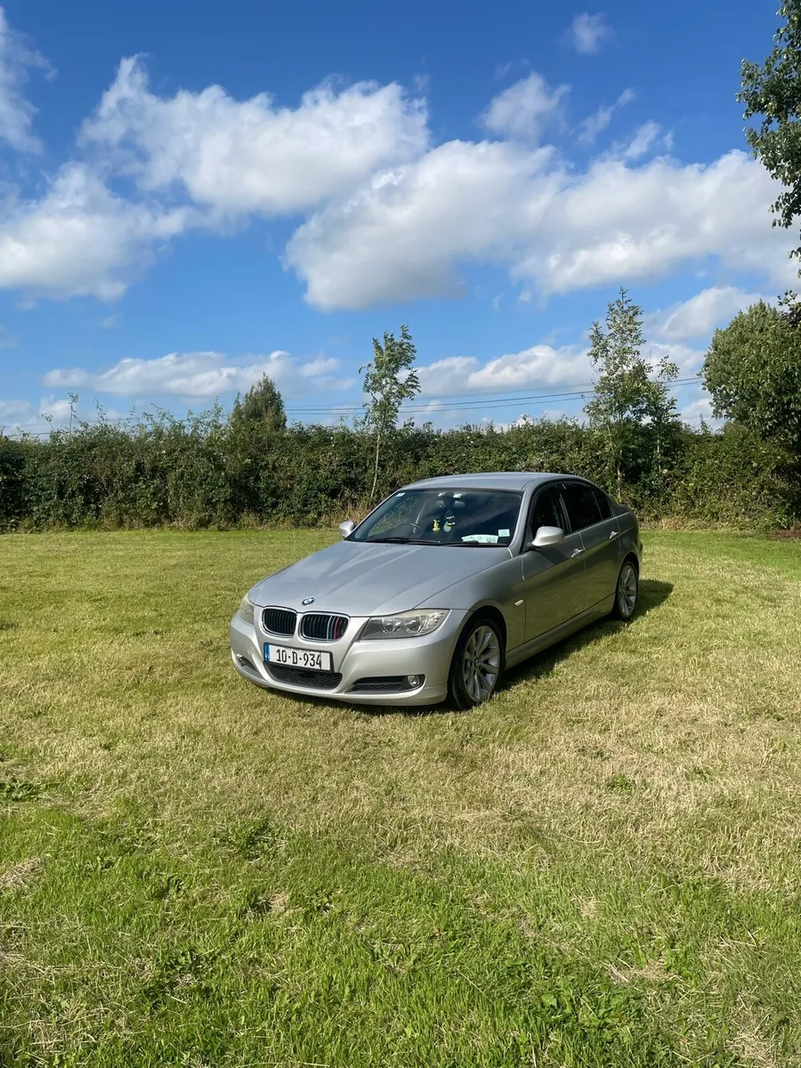 E90 318D Business Edition - Image 1