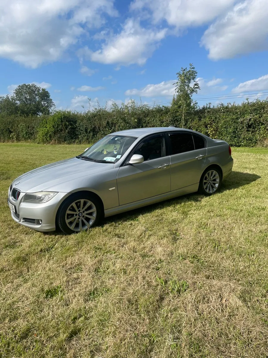 E90 318D Business Edition - Image 2