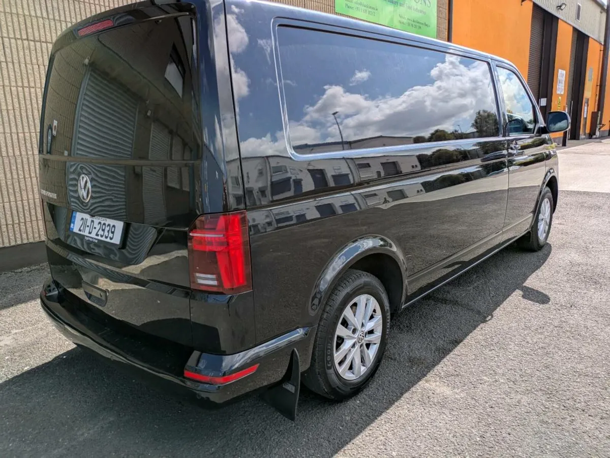 Volkswagen Transporter Highline 2.0 TDI 110 hp - Image 4