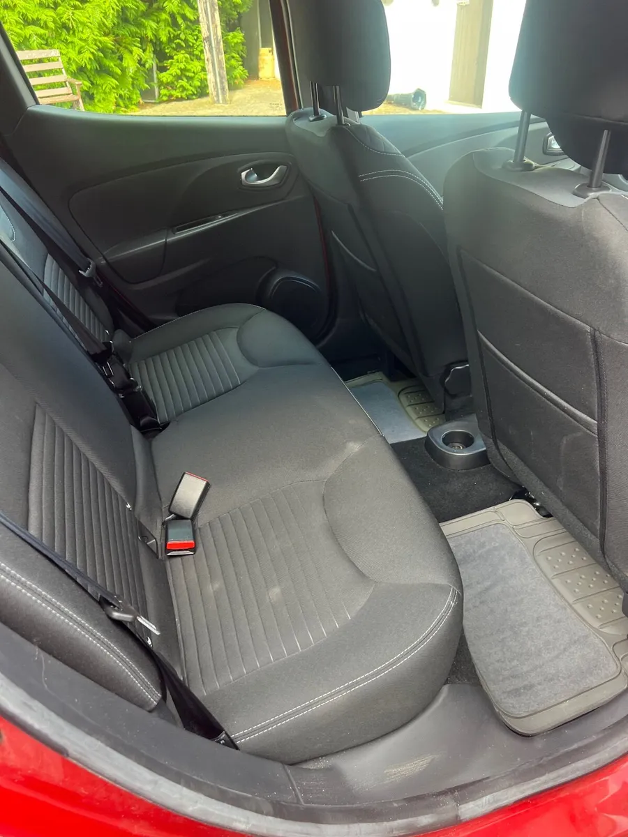Renault Clio dynamique  1.5 2015 - Image 4