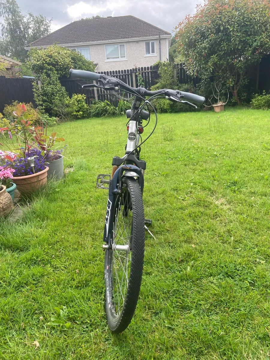 Mountain bike - Image 2