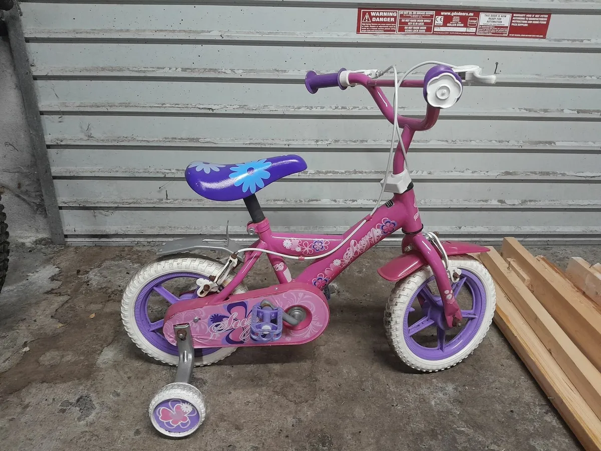 Boy and Girls Bike - Image 2